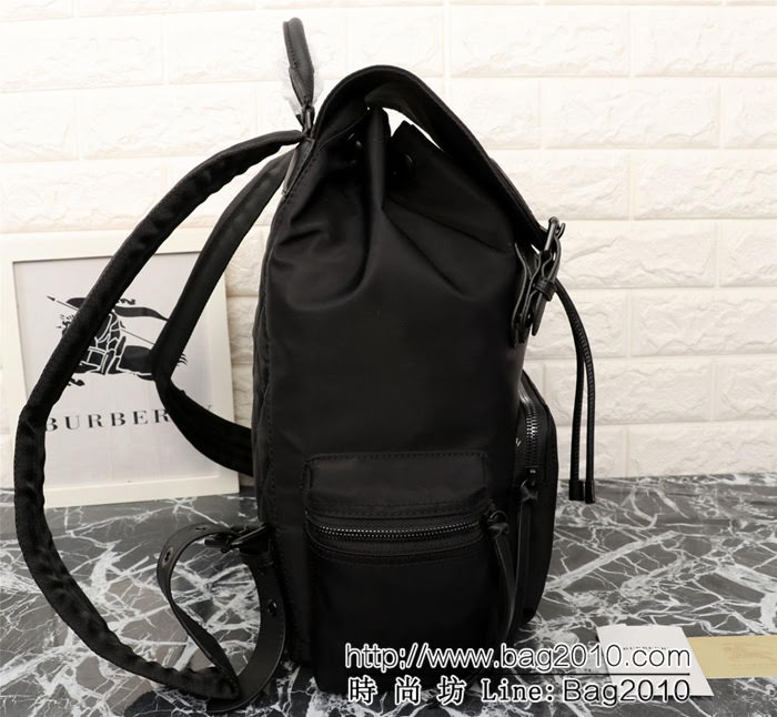 BURBERRY巴寶莉 The Rucksack 男士中號軍旅背包 防雨功能 4791  Bhq1298